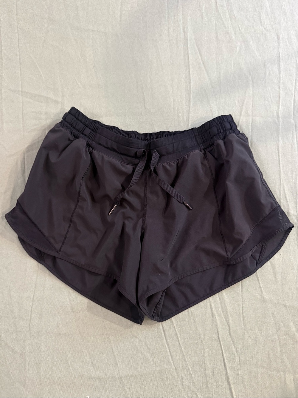 Women's Lululemon Athletic Black Gym Shorts M?
